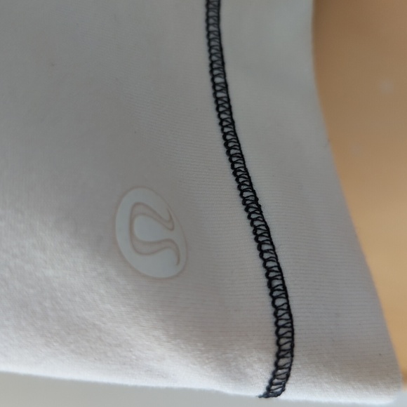 Lululemon Elongate Tank Black Polar Cream 4 - Picture 16 of 16